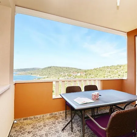 Galatea Apartment